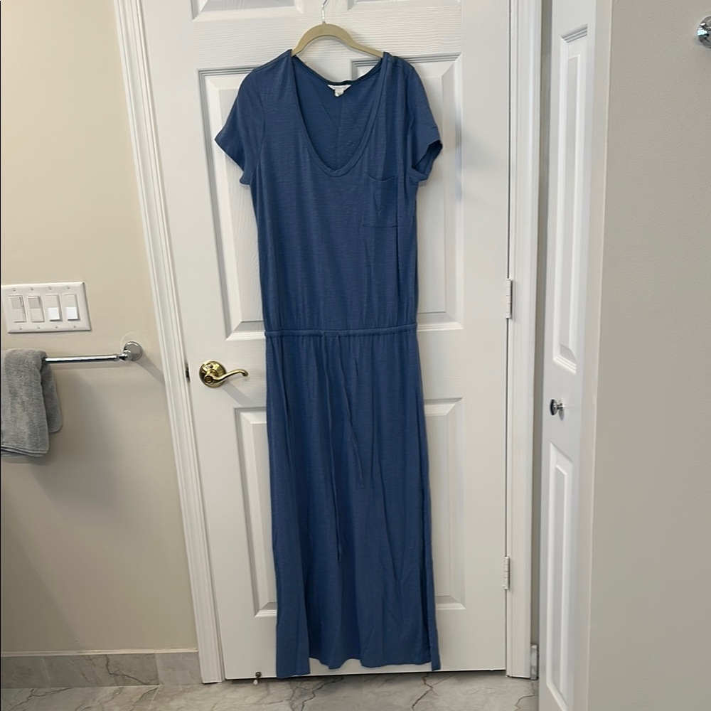 Caslon Blue Raglan Sleeve V-Neck Maxi Dress Good Used Condition